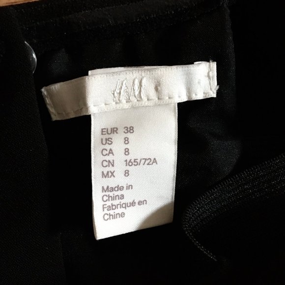 Ruffle Shoulder Crop Jumpsuit - Picture 6 of 6